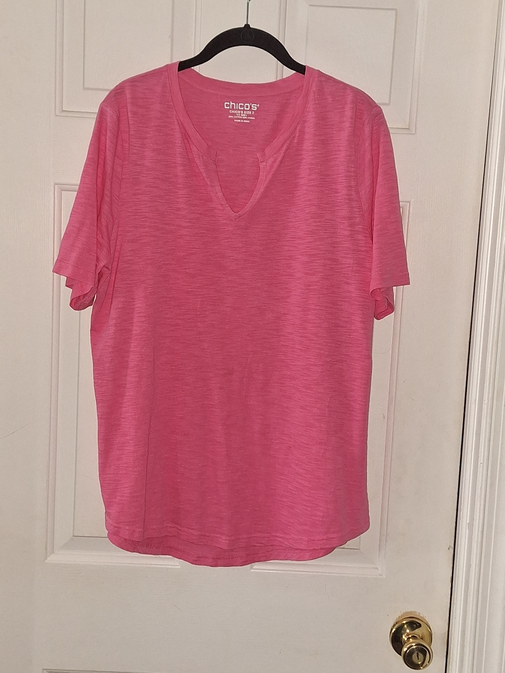 Chico's Hot Pink Split Neck Short Sleeve Tee Size 2